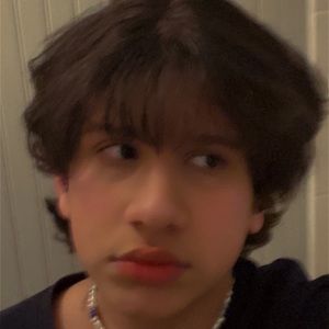 Meet your Posher, Yumii